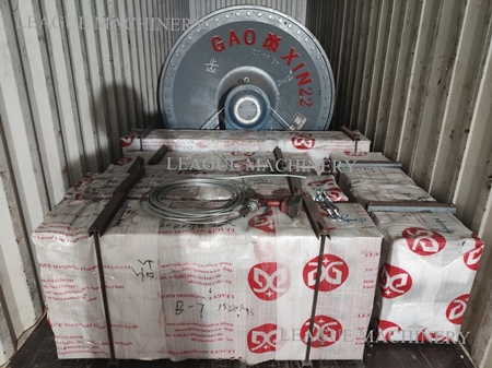 装箱照片.jpg 装箱照片.jpg