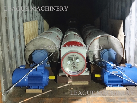 goods loading picture (2).jpg goods loading picture (2).jpg